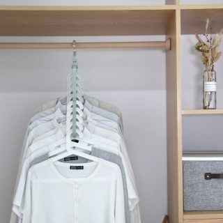 Cheap Plastic Hanger Drying Rack Rotatable Coat Clothes Folding Multi Layer Hangers Space Saving 9-Hole Foldable Hanger - Image 5